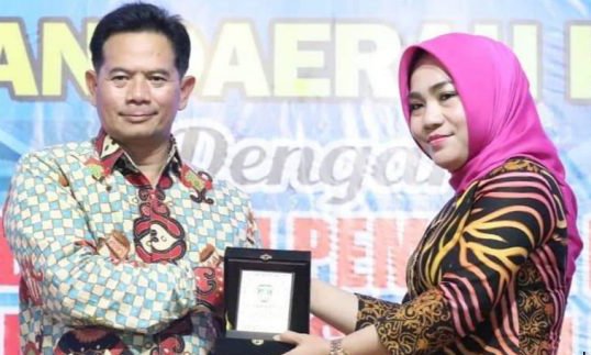 Asti Mazar Sambut Kunjungan Kapolda Kaltim