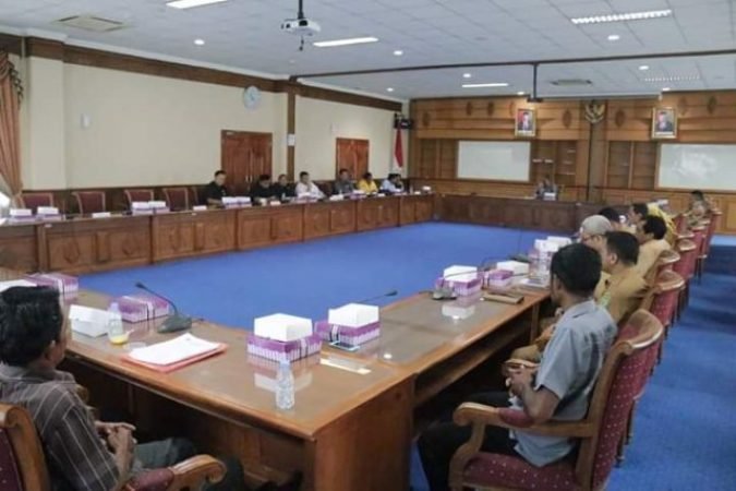 DPRD Kutim Hearing Libatkan Dinas Terkait