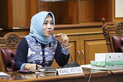 Asti Mazar Minta Mayarakat Kutim Tingkatkan Kewaspadaan