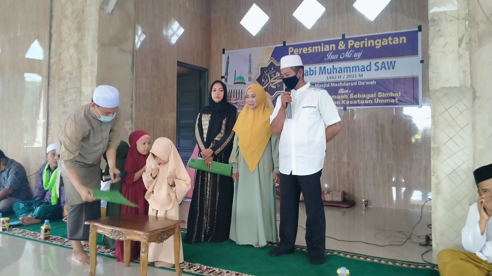 Resmikan Masjid Mashdarud Da'wah, Hj Masita Rola Berharap Dipergunakan Dengan Baik Untuk Umat