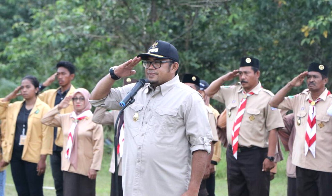 Kasmidi Tutup Perkemahan Gabungan Kwartir Ranting Pramuka Tingkat SD dan SMP