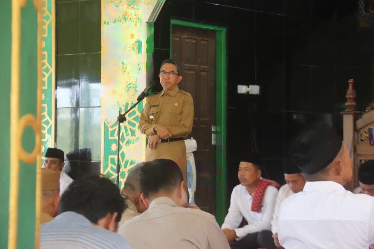 Hadiri Undangan Peringatan 1 Muharram, Bupati Kutim Ardiansyah Menyampaikan Tausyiah 