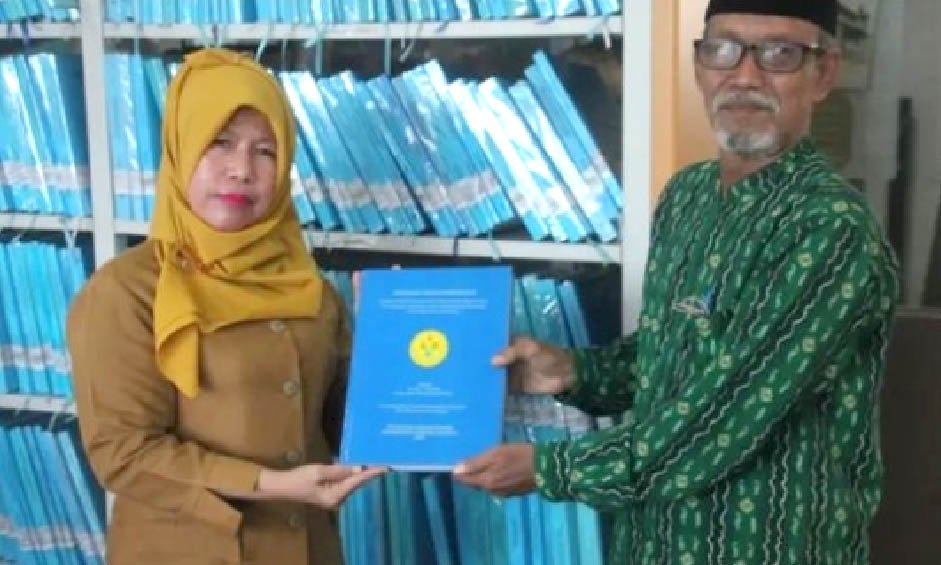 DPK Kaltim Terima Tesis Yang Berusia 20 Tahun Oleh Akademisi UNTAG Samarinda