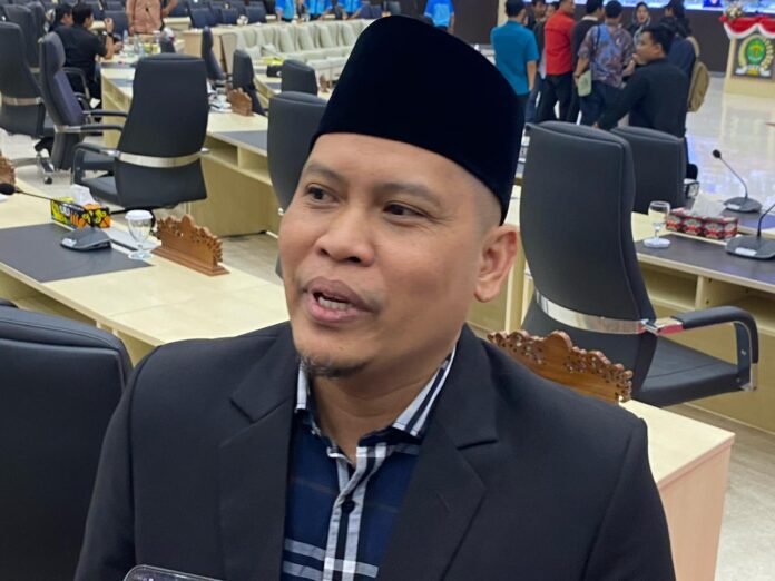 Salehuddin Usul Skema ‘Bapak Angkat’ dari Perusahaan