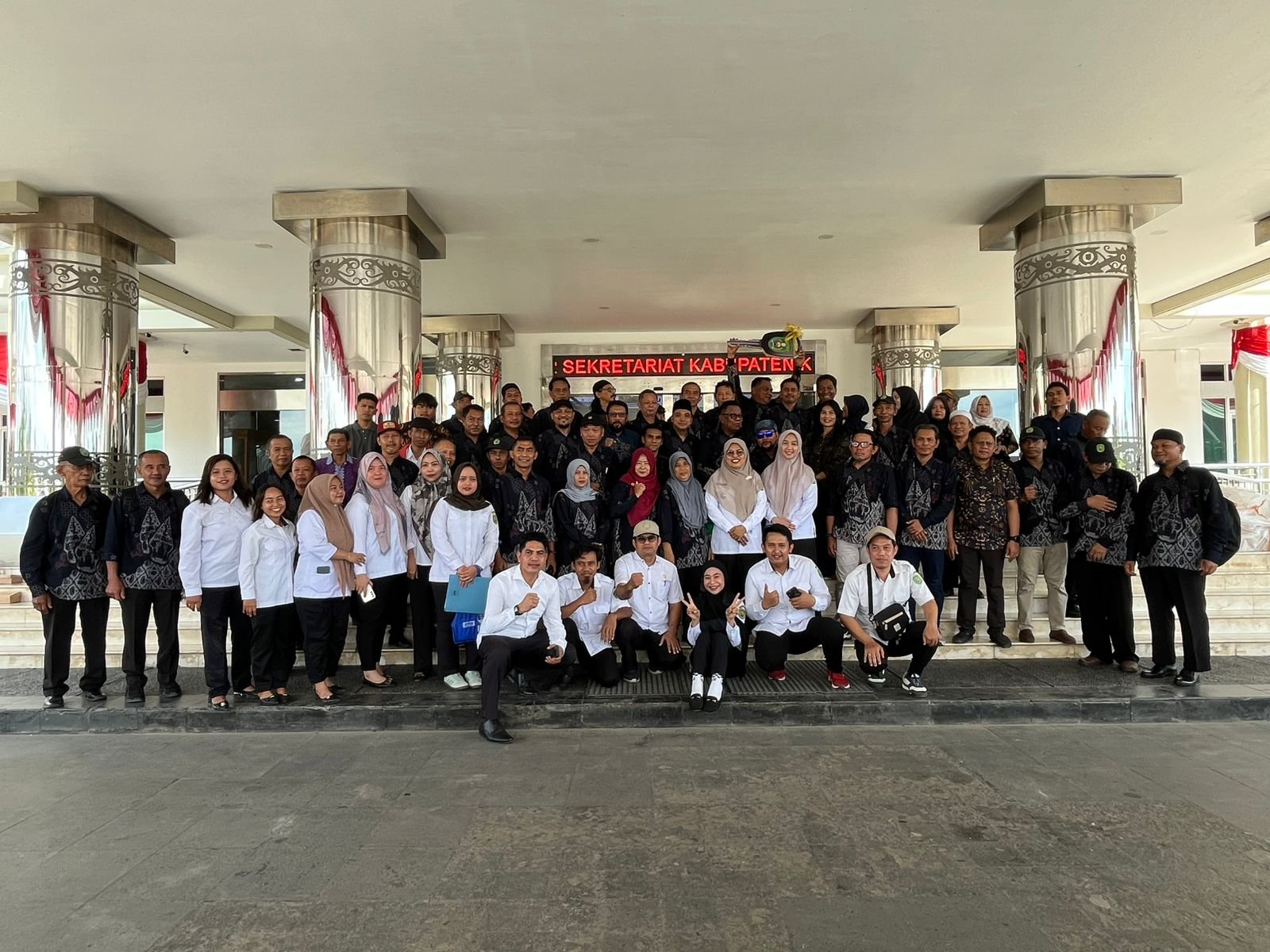 Program Motor Operasional RT di Kutim Berlanjut, 56 Unit Resmi Disalurkan ke Teluk Lingga